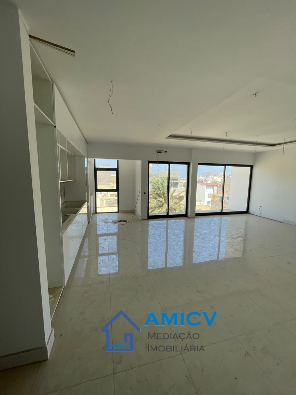 amicv real estate cabo verde imobiliaria mindeloT2 T3 cha de cemiterio centro cidade (3)